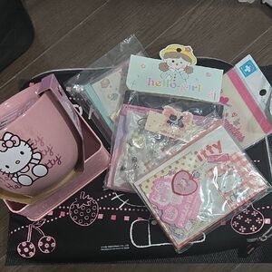 Hello Kitty Bundle